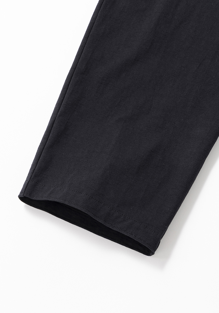 107:Black