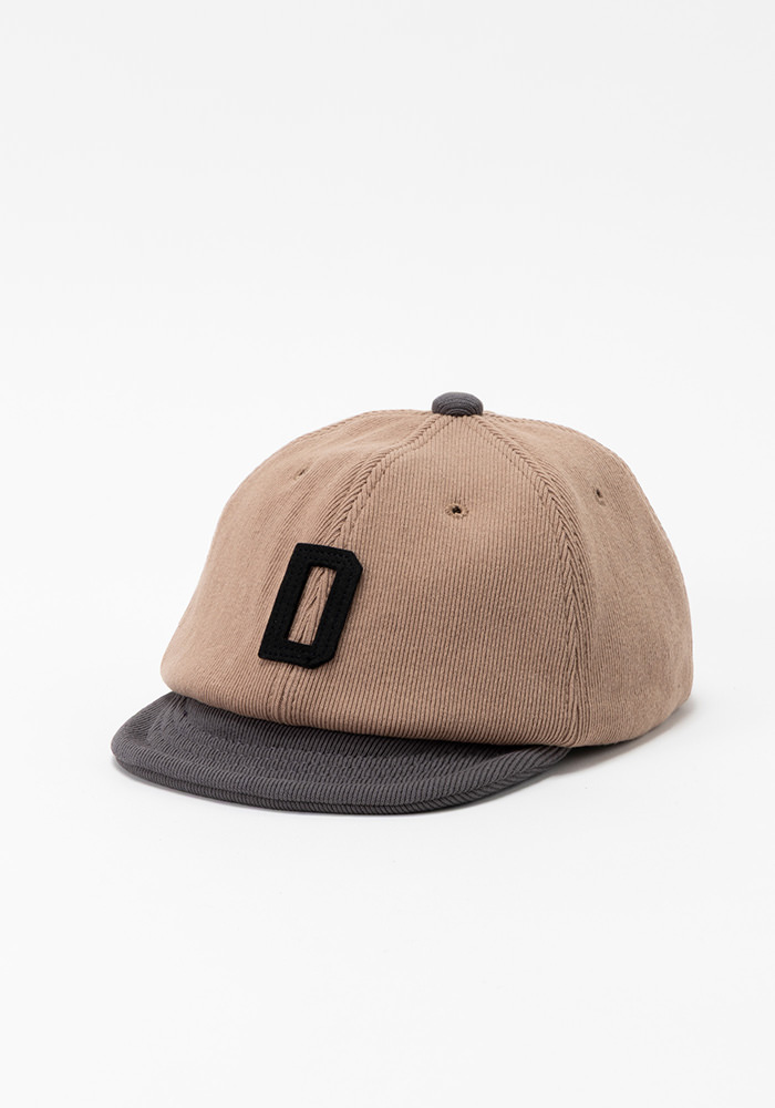 558:Beige x DGR